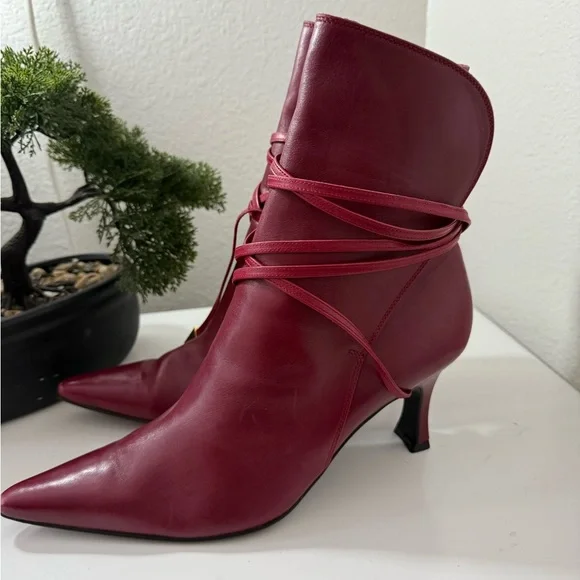 Versace Red Heeled Boots - Picture 5 of 10
